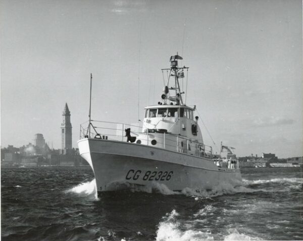 Photo: Coast Guard cutter Point Cypress.