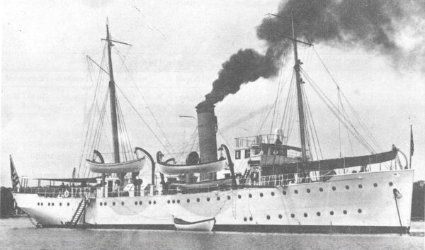 Photo: Cutter Ossippee. Thick black smoke emanates from its smokestack.