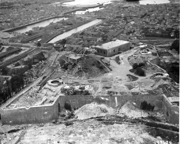Aerial photo: Cherbourg’s citadel in ruins.